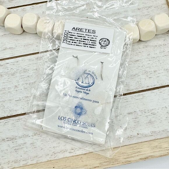 Muñekita Kitapena Mexican Worry Doll Handmade Earrings NWT - Picture 6 of 6